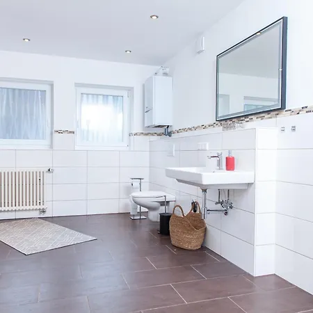 Nidusrooms Moderne Barock Apartment *