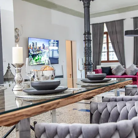 Nidusrooms Moderne Barock Heidelberg