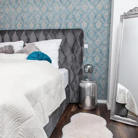 Nidusrooms Moderne Barock * Heidelberg